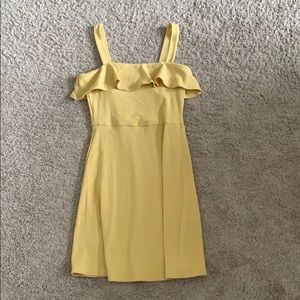 yellow flowy dress
